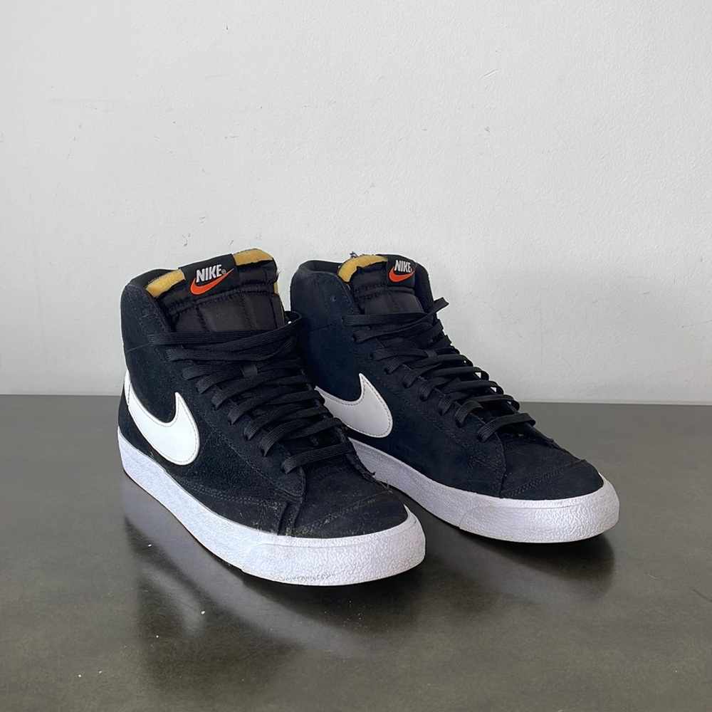 Nike Blazer Mis 77 Suede men’s size 8.5 black/ white style # CI1172-005